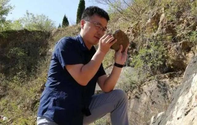 26岁博士放弃北京户口回山东 发现国内埋藏最深金矿体